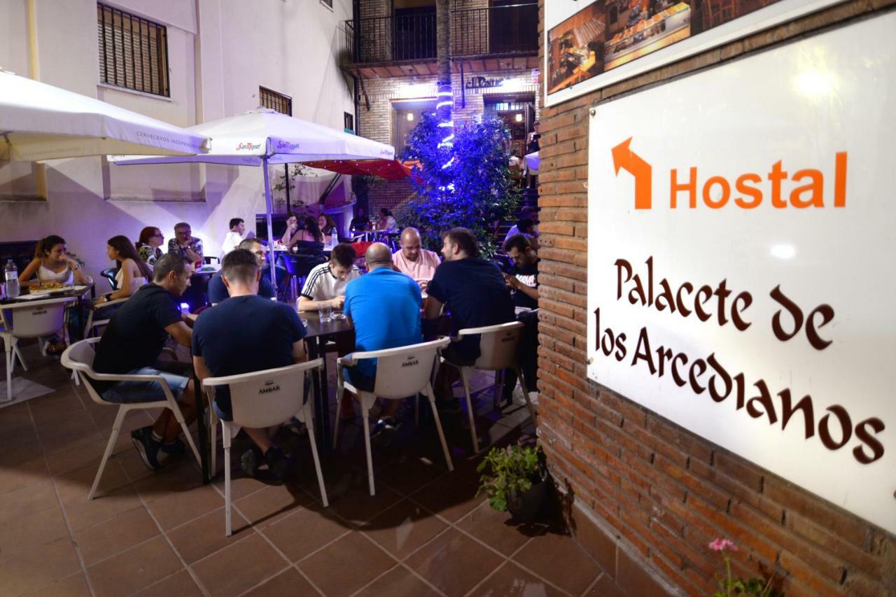 Hostal Palacete De Los Arcedianos Tarazona Exterior photo